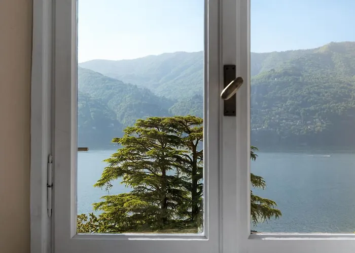 Ruby With View By Petra Luxury * Laglio