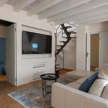 Vila Ruby With View By Petra Luxury Laglio