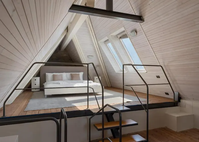 Ruby With View By Petra Luxury *