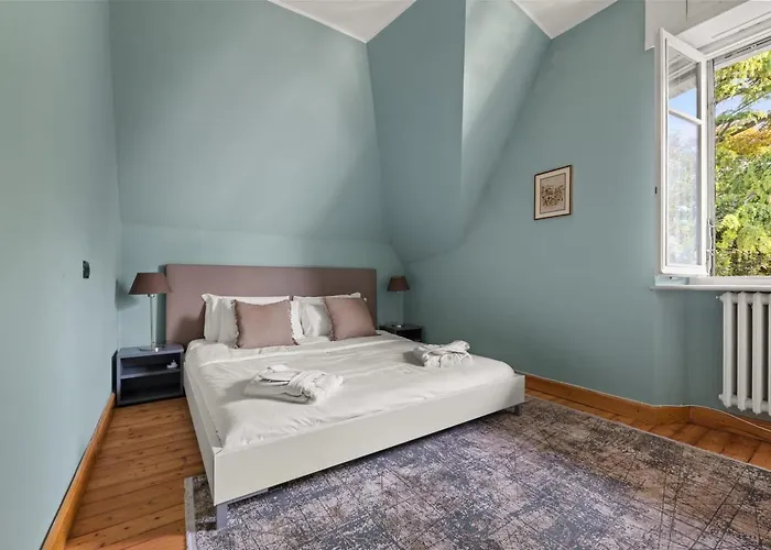 Ruby With View By Petra Luxury לאליו